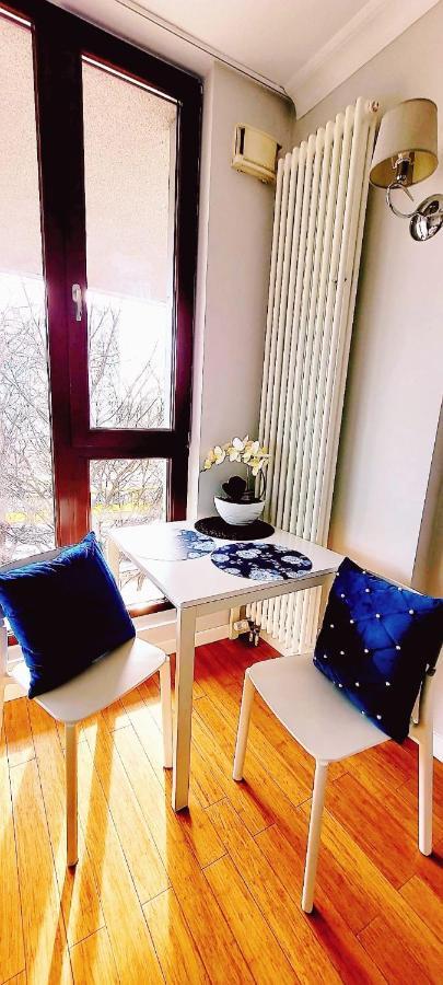 Homecomfort Atlantic Room Warszawa Eksteriør bilde