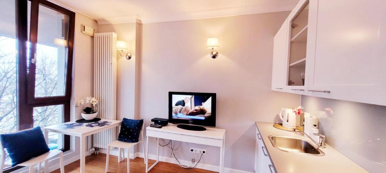 Homecomfort Atlantic Room Warszawa Eksteriør bilde