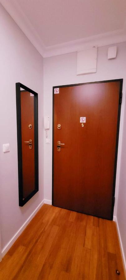 Homecomfort Atlantic Room Warszawa Eksteriør bilde